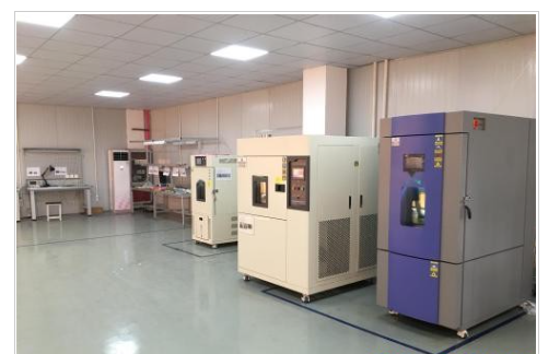 國(guó)防科技大學(xué)再次選購(gòu)勤卓裝備高低溫試驗(yàn)箱