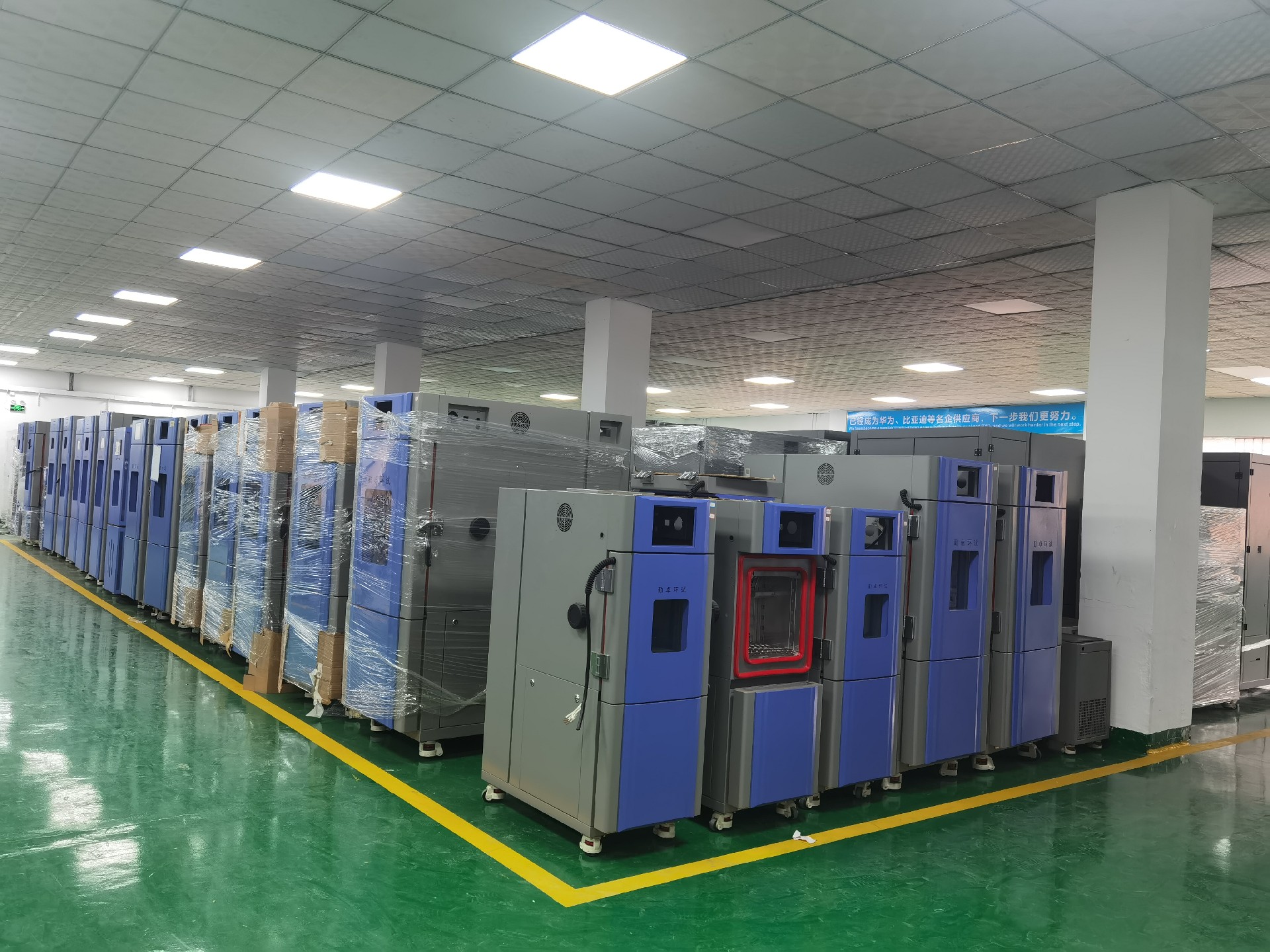 高低溫濕熱試驗箱結(jié)構(gòu)解析和高低溫試驗箱技術(shù)分析